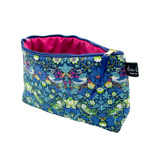 Strawberry Thief Make-up bag