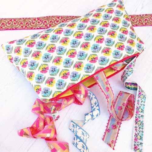 PATTERN : Alice Caroline Designed Cosmetic Bag Pattern