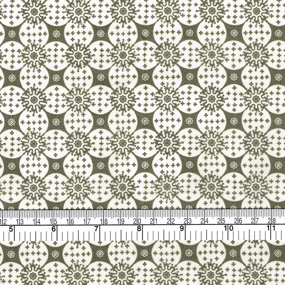Liberty Tana Lawn® Misha C 1.5m Remnant (Box 15) - Image 3