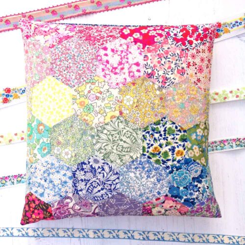 PATTERN: English Paper Pieced Hexagon Cushion Pattern