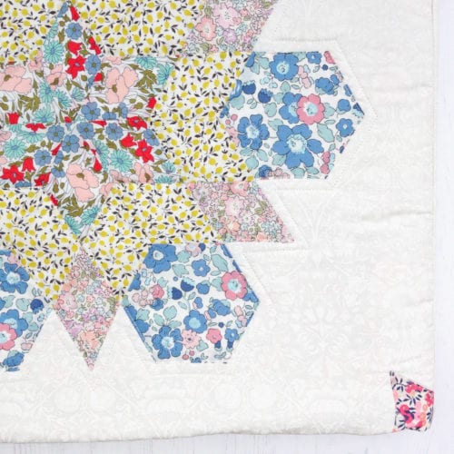 Snowflake Quilt - Full Quilt Kit - Image 3