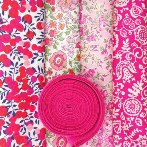 Sweetheart Garland Kit in Hot Pink - Image 3