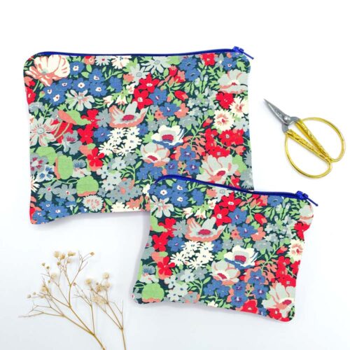 Liberty Fabric Make-Up And Coin Purse Kit in Thorpe K