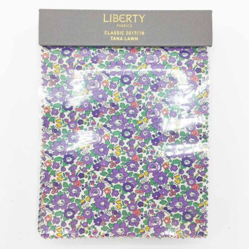 Liberty Tana Lawn® Fabric Swatch Book - 2017/18 Classics - ≈235 pieces - Image 2
