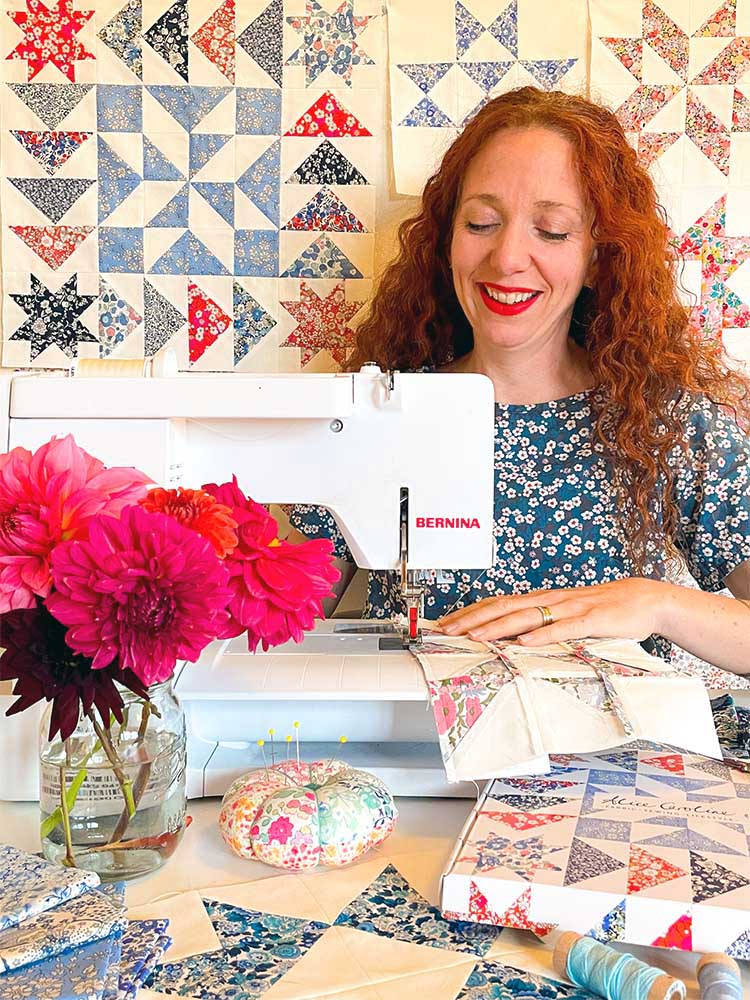 Alice Caroline Sewing Tricolor Aurora Stars Liberty Quilt