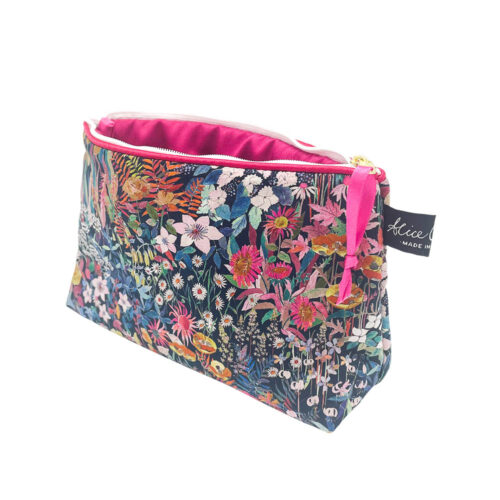 Alice Caroline Make-Up bag In Faria Flowers Pink