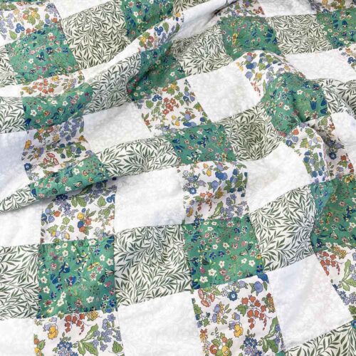 Green Gingham Patchwork Quilt Kit - Image 6