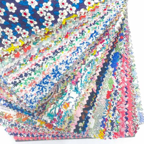 Liberty Tana Lawn® Fabric Swatch Book - Classics 2016/17 - ≈123 pieces