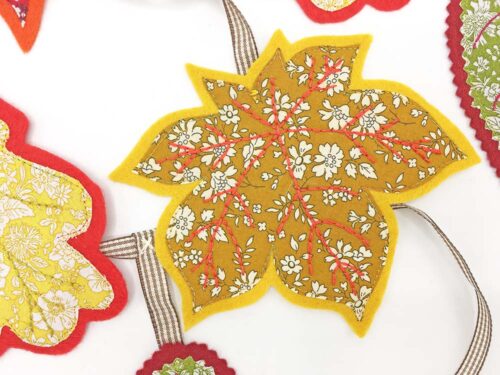FREE PATTERN : Falling Leaves Garland Instant Download - Image 2